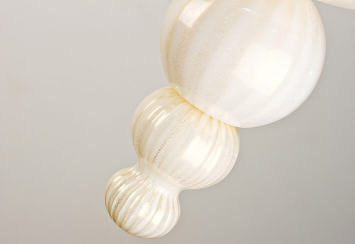 villaverde-london-calla-murano-chandelier-gallery-02